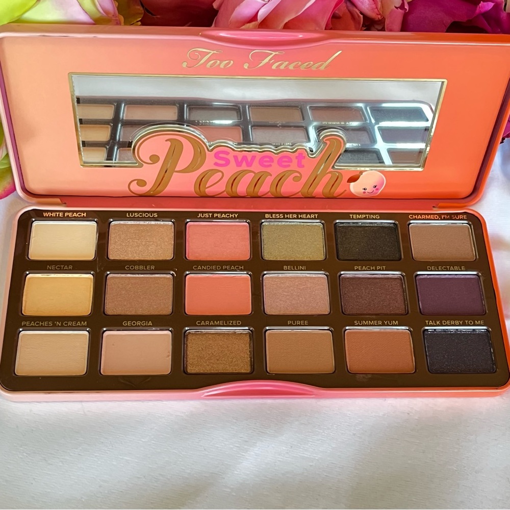Too Faced Sweet Peach Eye Color Palette NIB Authentic
